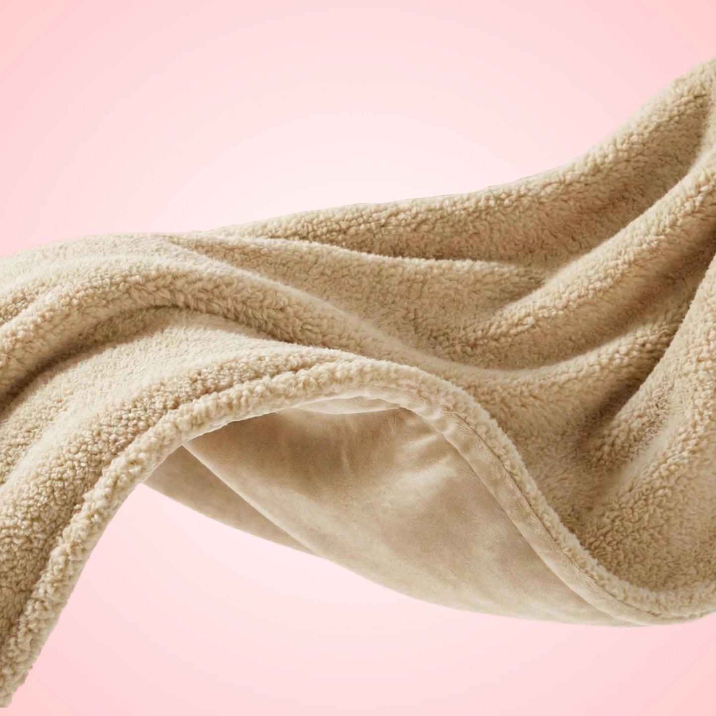 Alythera Waterproof Comfort Blanket